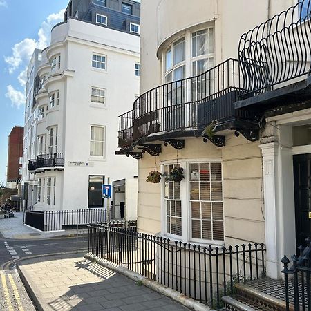 Two Top Central Beach Studios - Also Separate Spa Cabin And Watersports Brighton Exterior photo